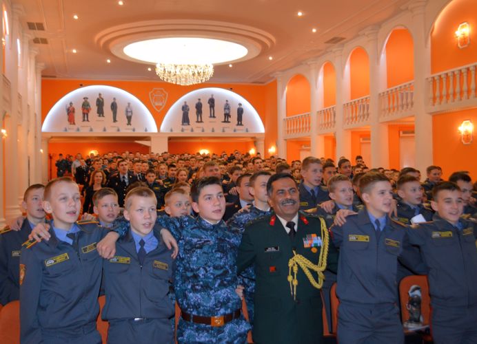 Кадетский корпус посетил военный атташе Индии Дипак Мехра