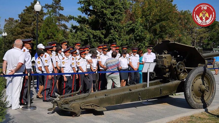 "Белый город на синем морском берегу.... "