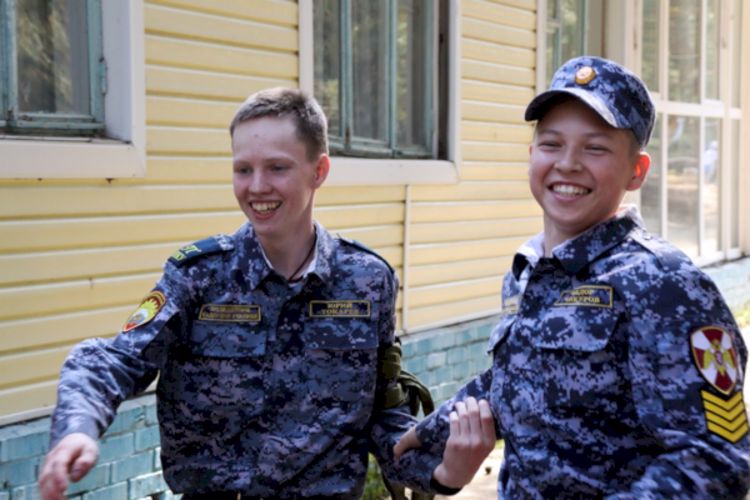 Для юных мальчишеских лет приз первых – «зарничных» – побед