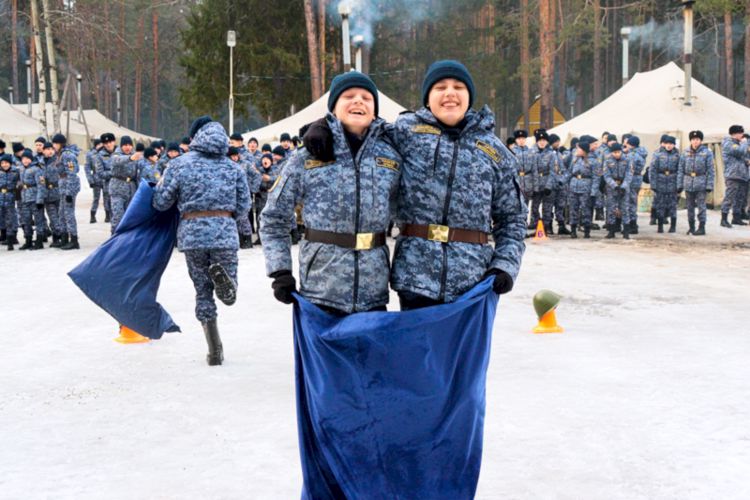 Весенний дебют