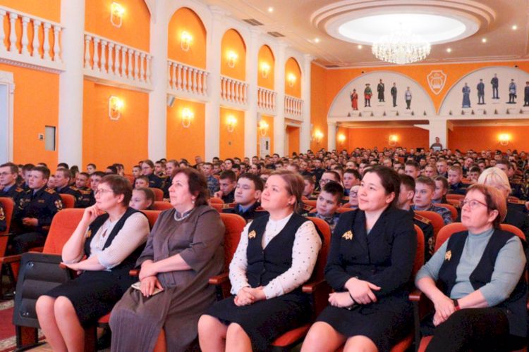 Вперед! В науку!