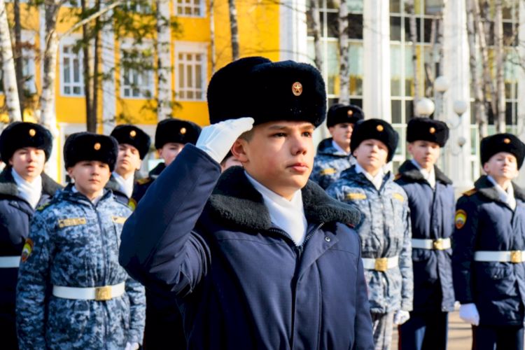 ШАГОМ МАРШ!