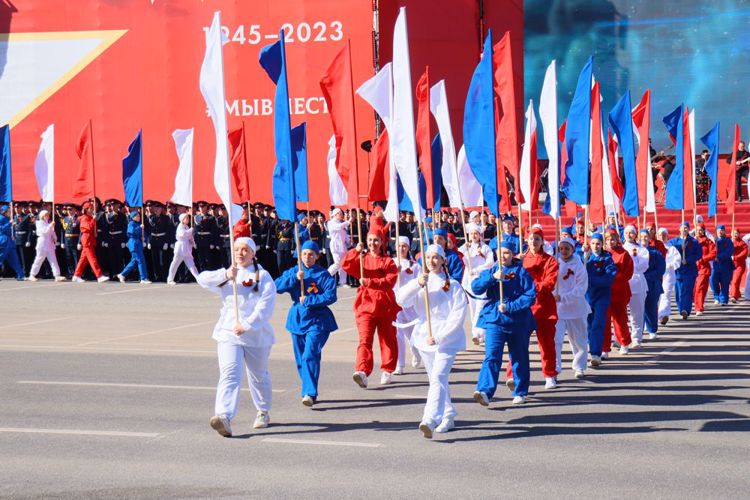 Кадеты на параде