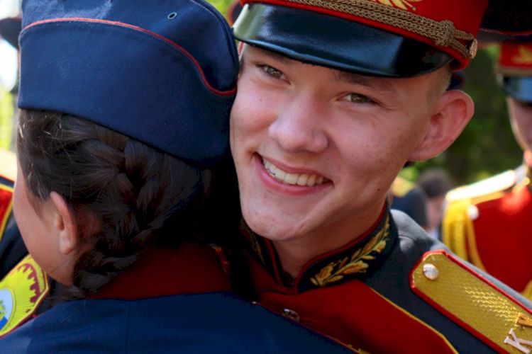 «И новый урок готовит нам жизнь впереди»