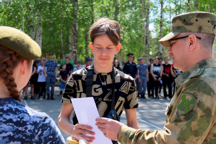 КАДЕТСКОЕ УЧИЛИЩЕ ПРИНИМАЕТ ГОСТЕЙ