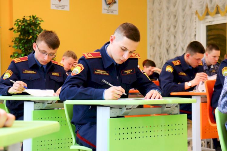 «Знать, чтобы помнить!»
