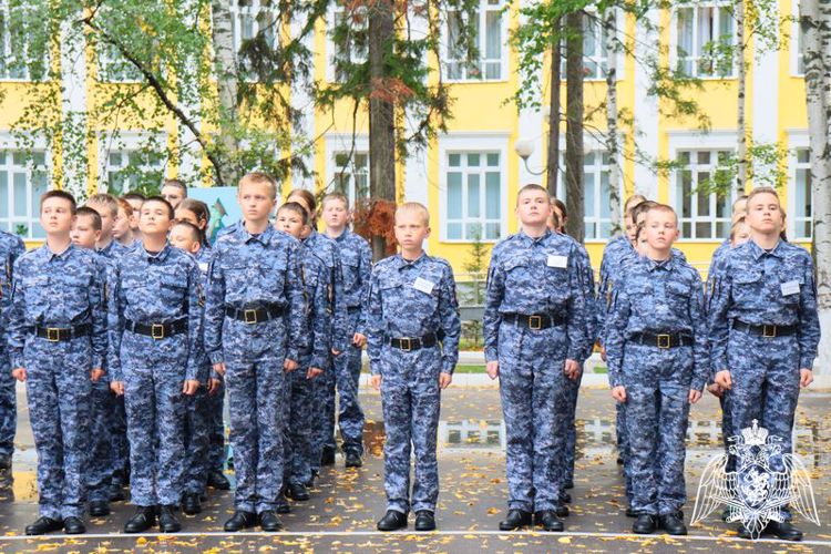 КАДЕТСКОЕ УЧИЛИЩЕ ОТРАБОТАЛО ПРАВИЛА ПОВЕДЕНИЯ В ЭКСТРЕННЫХ СЛУЧАЯХ