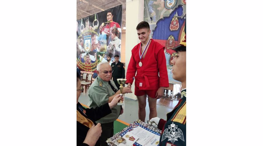 У побед — имена кадет!