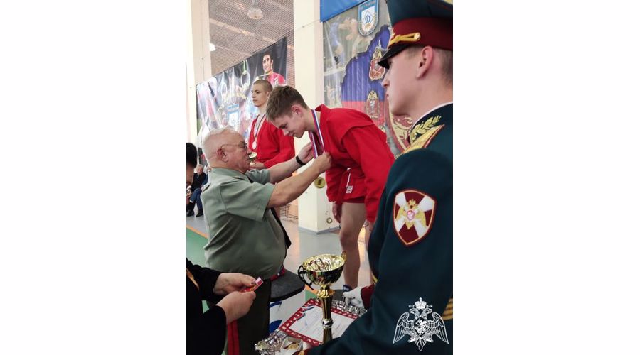У побед — имена кадет!