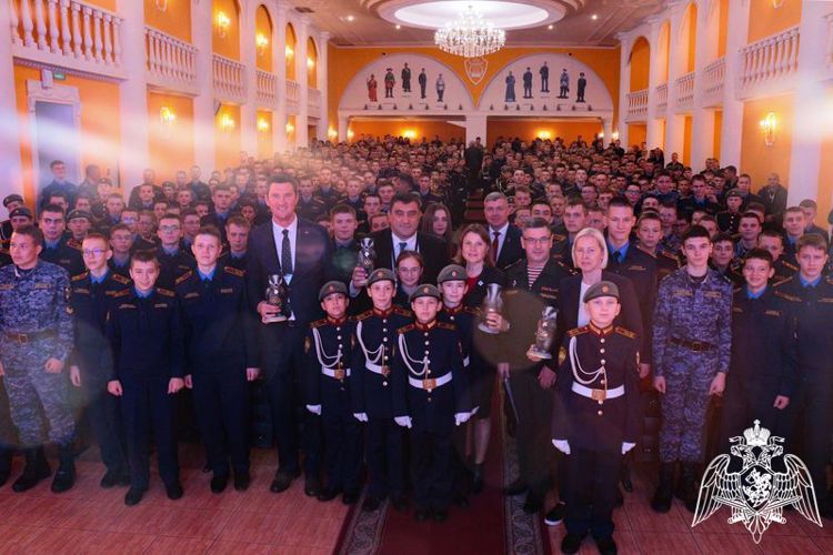 Спортивная элита России в гостях у кадетского училища