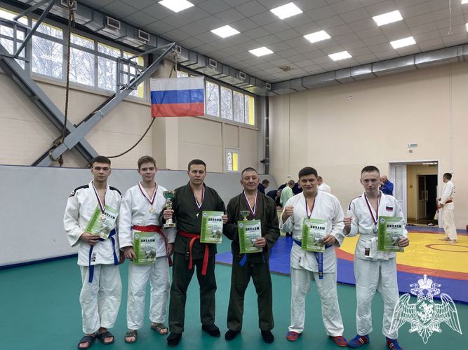 ЗДОРОВЫЕ КАНИКУЛЫ