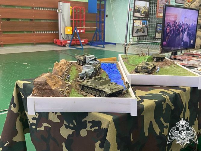 Я В РОСГВАРДИЮ ПОЙДУ! ЗДЕСЬ МЕНЯ НАУЧАТ?