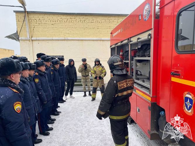 Я В РОСГВАРДИЮ ПОЙДУ! ЗДЕСЬ МЕНЯ НАУЧАТ?