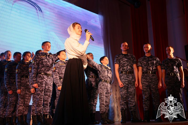 «ТЫ ВСЕГДА РЯДОМ, МАМА…»