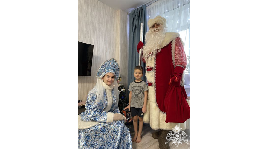 ПРАЗДНИК В ДОМ СТУЧИТСЯ