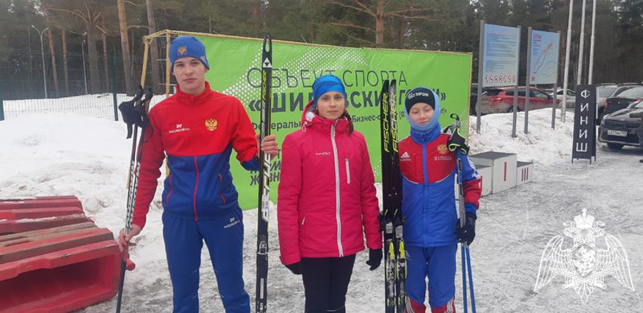 ЛЫЖНЮ КАДЕТАМ РОСГВАРДИИ!