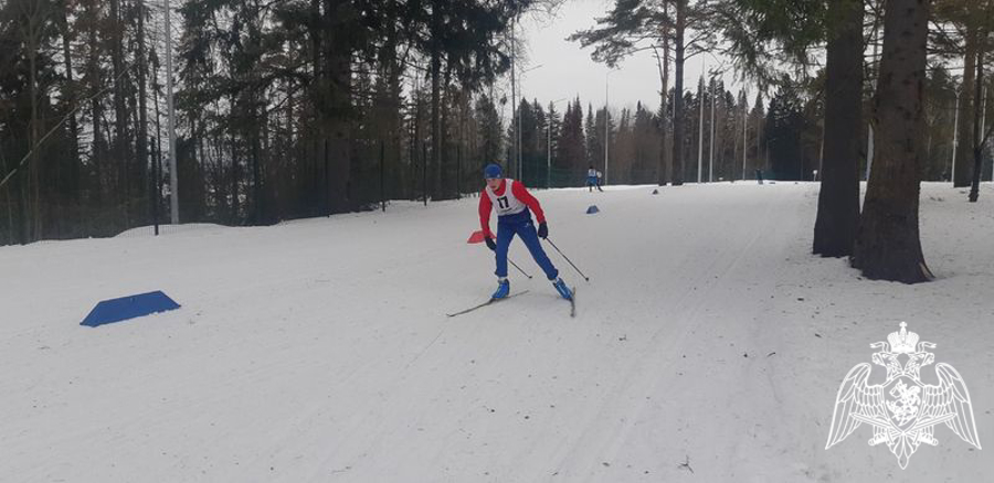 ЛЫЖНЮ КАДЕТАМ РОСГВАРДИИ!
