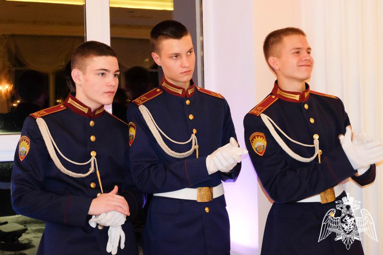 БАЛ? БАЛ… БАЛ!
