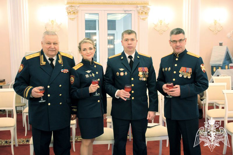 БАЛ? БАЛ… БАЛ!