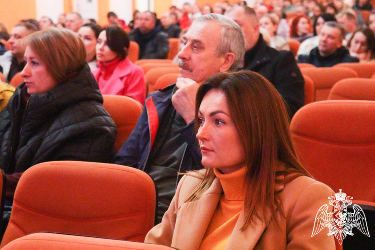 ПЕДАГОГ + РОДИТЕЛЬ = УСПЕШНЫЙ КАДЕТ