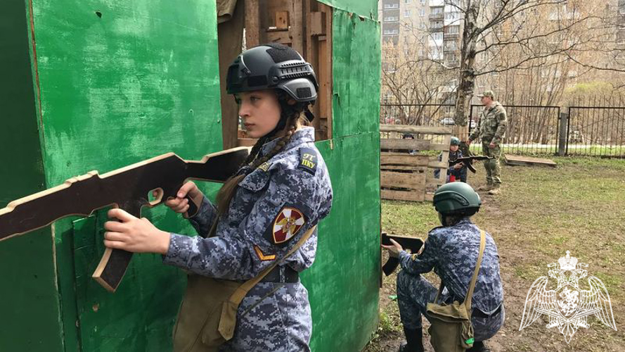 «ГРАНИТ» И «МОЛНИИ» — ВПЕРЕД!