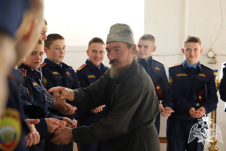 УЧЕБНЫЙ ГОД НАЧНЕТСЯ ХОРОШО, ЕСЛИ ОТПРАВИТЬСЯ В ПУТЕШЕСТВИЕ