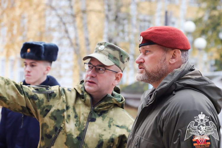 ГЕРОЙ РОССИИ В ГОСТЯХ У КАДЕТСКОГО УЧИЛИЩА