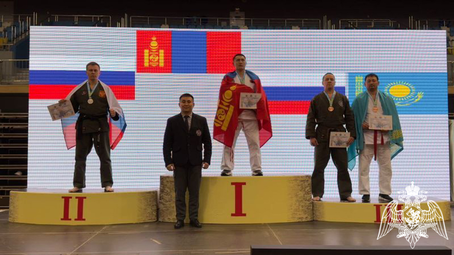 ЗА ВЗАИМОПОМОЩЬЮ СЛЕДУЕТ ПОБЕДА