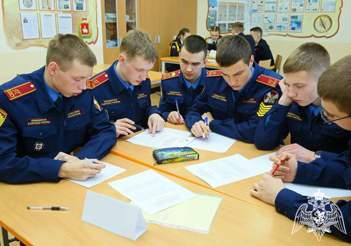 Успех определяют знания