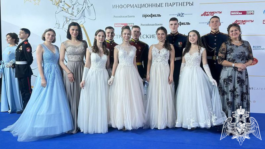Кадет Ягопасова Диана стала принцессой бала!