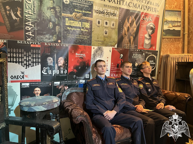 «Театр всегда праздник!»