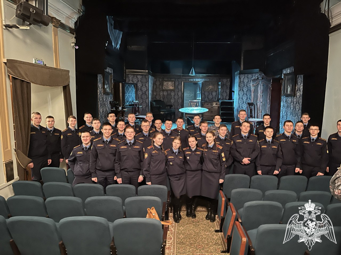 «Театр всегда праздник!»