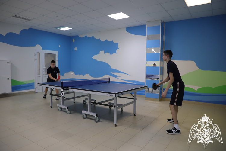 МЯЧИ ЗАБРАСЫВАЕМ — МЯЧИ ОТБИВАЕМ
