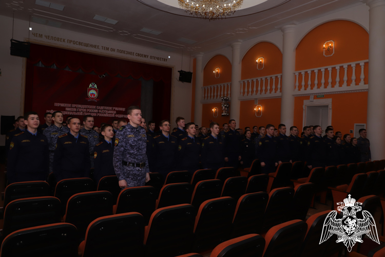 ВЫПУСКНИКИ — НАШИ ДОРОГИЕ ГОСТИ!