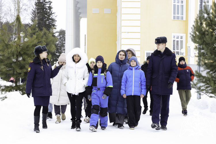В ГОСТЯХ У КАДЕТ