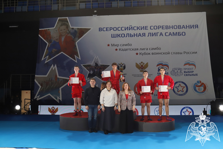 СПОРТ ЛЮБИТЬ – СИЛЬНЫМ БЫТЬ