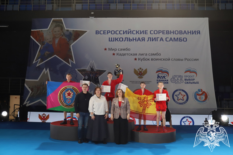 СПОРТ ЛЮБИТЬ – СИЛЬНЫМ БЫТЬ