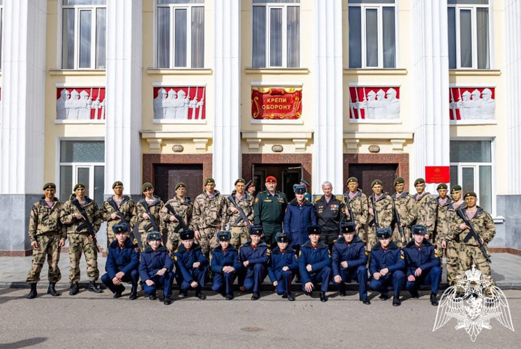КАНИКУЛЫ В САРАТОВЕ
