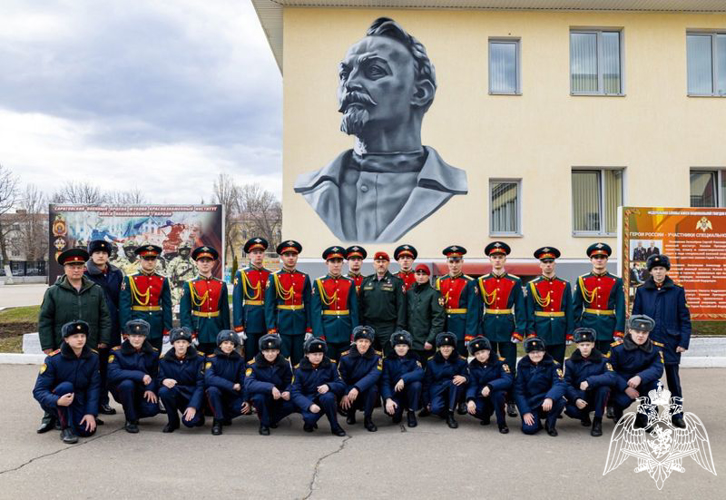 КАНИКУЛЫ В САРАТОВЕ