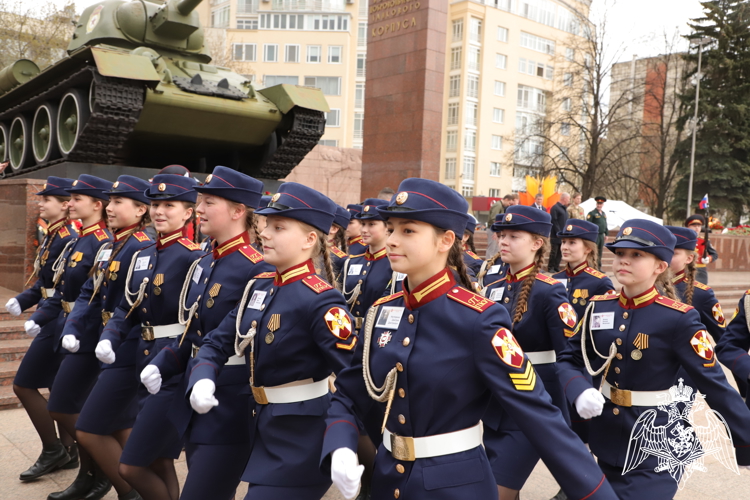 Наши девочки — победители «Смотра строя – Парада Памяти»!
