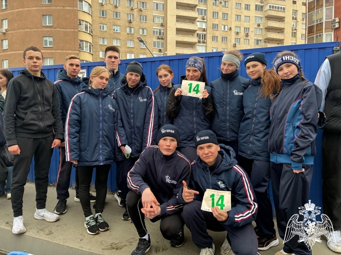 ЗНАЙ НАШИХ СПОРТСМЕНОВ!
