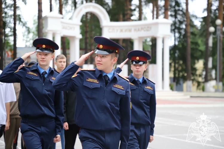 АБИТУРИЕНТСКИЕ СБОРЫ-2025:  ОКОНЧАНИЕ ПРИЕМНОЙ КАМПАНИИ