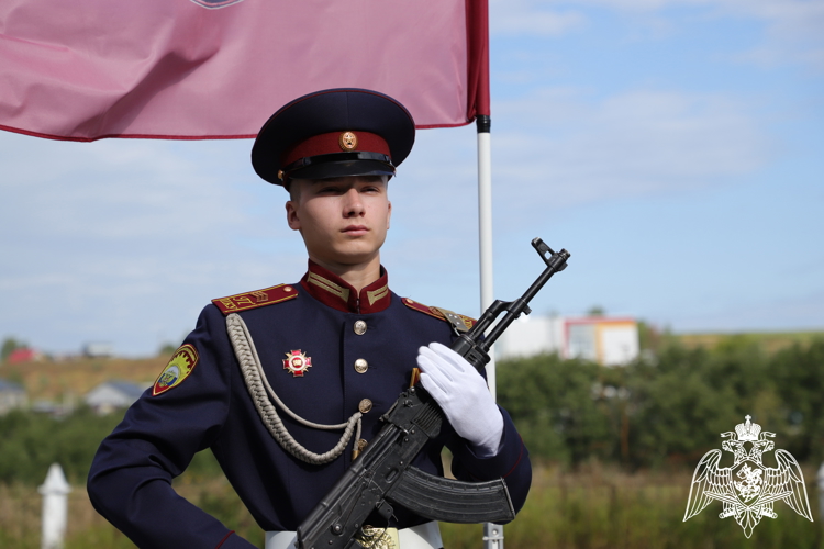 «БЫТЬ ВОИНОМ — ЖИТЬ ВЕЧНО»