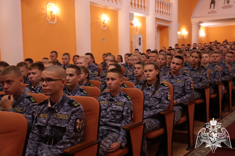 ЗДРАВСТВУЙ, НОВЫЙ УЧЕБНЫЙ ГОД!