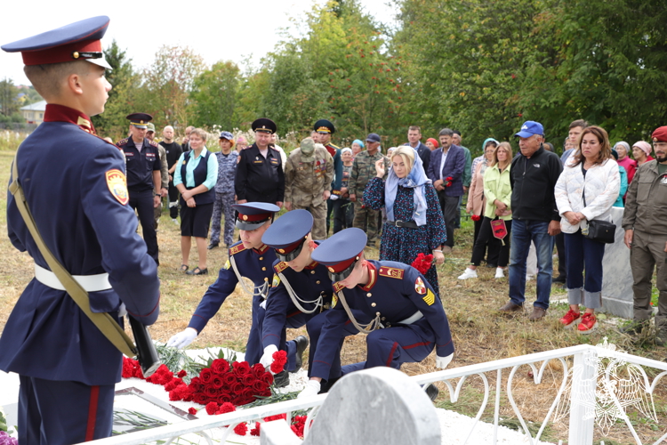 «БЫТЬ ВОИНОМ — ЖИТЬ ВЕЧНО»