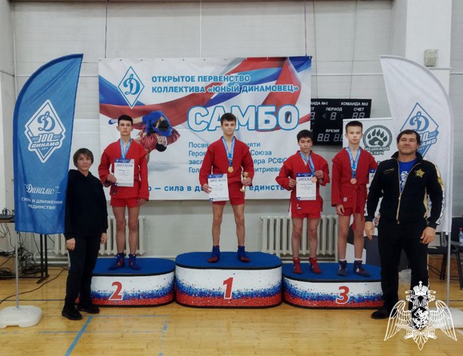 СЕРЕБРО В ТУРНИРЕ ПО САМБО