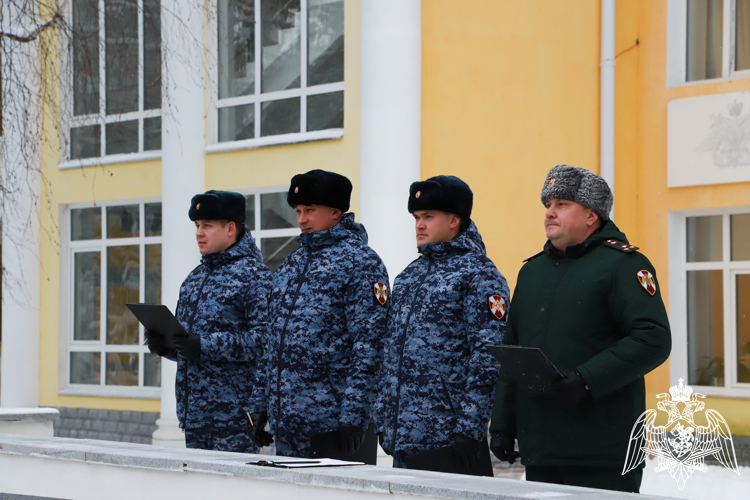 В РИТМЕ СТРОЕВОГО ШАГА