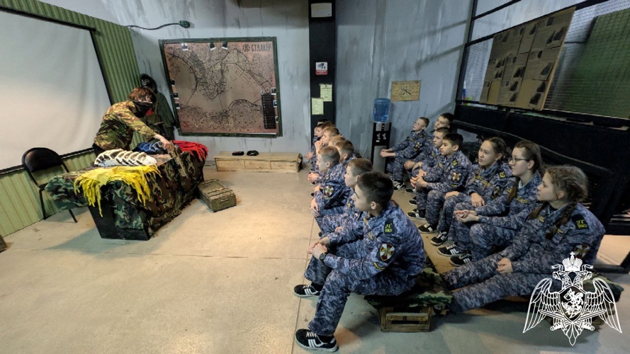 ПРЕДНОВОГОДНЯЯ АТАКА ЭМОЦИЙ
