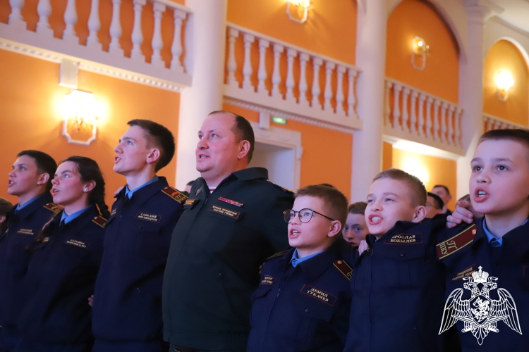 МАРШ-БРОСОК И ПРЕДНОВОГОДНИЕ ПРИКЛЮЧЕНИЯ КАДЕТ