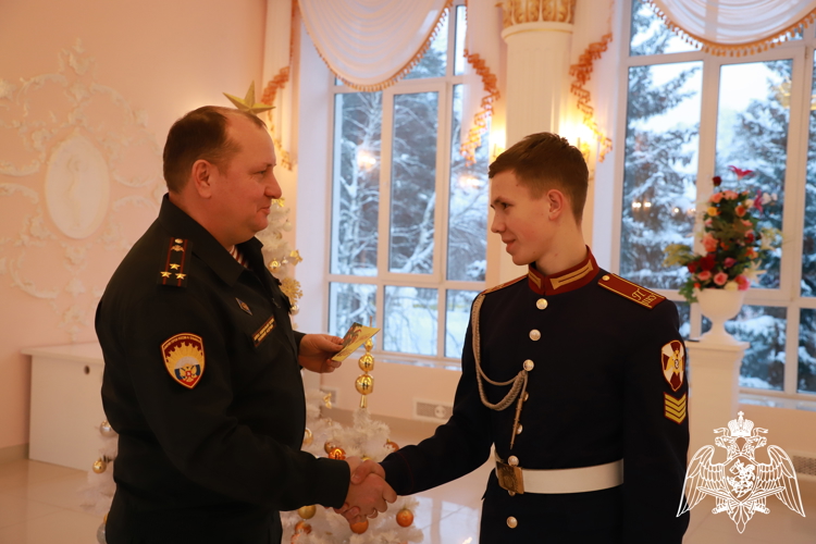 ПРИЯТНЫЙ СЮРПРИЗ ДЛЯ КАДЕТ